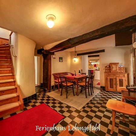 Lehmgefuehl, Design Vier, La Petite Maison ترير المظهر الخارجي الصورة