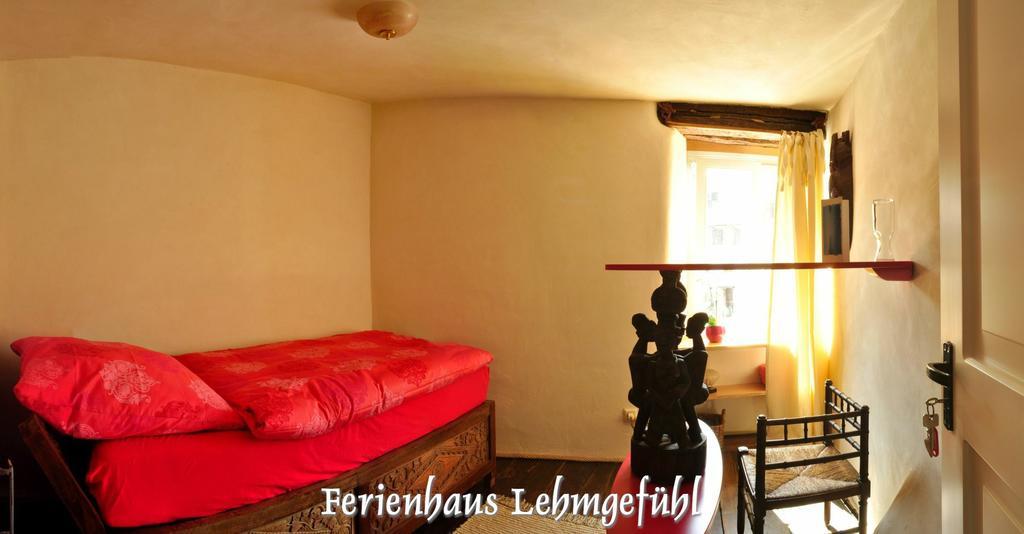 Lehmgefuehl, Design Vier, La Petite Maison ترير المظهر الخارجي الصورة