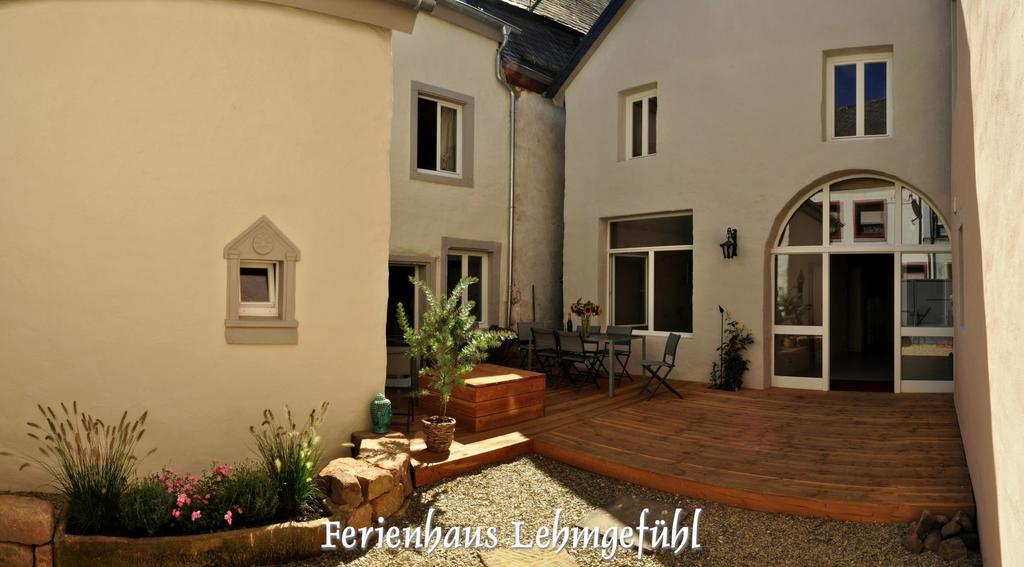 Lehmgefuehl, Design Vier, La Petite Maison ترير المظهر الخارجي الصورة