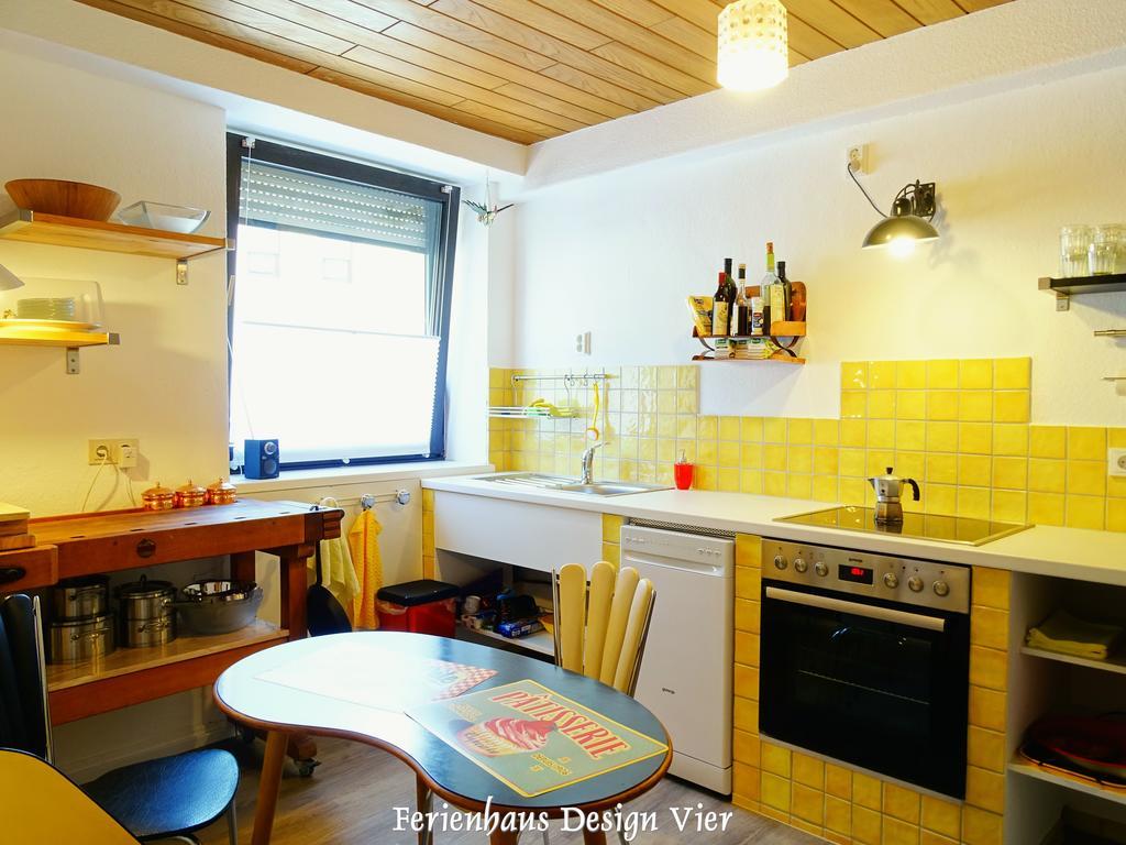 Lehmgefuehl, Design Vier, La Petite Maison ترير المظهر الخارجي الصورة