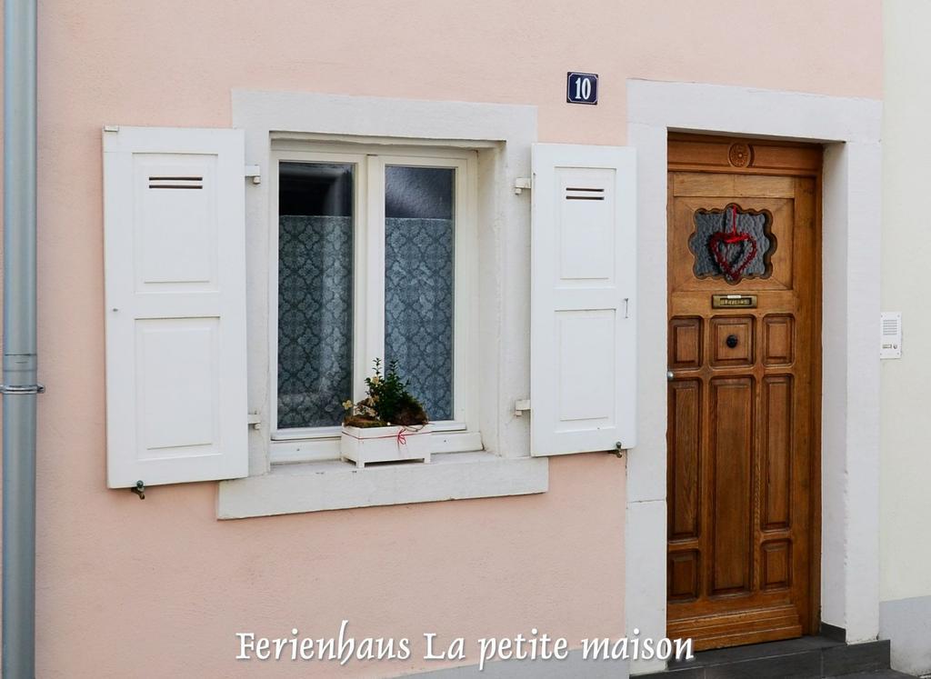 Lehmgefuehl, Design Vier, La Petite Maison ترير المظهر الخارجي الصورة