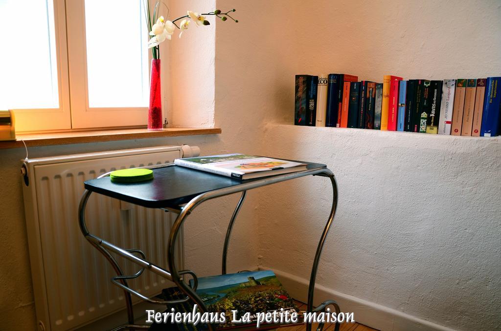 Lehmgefuehl, Design Vier, La Petite Maison ترير المظهر الخارجي الصورة